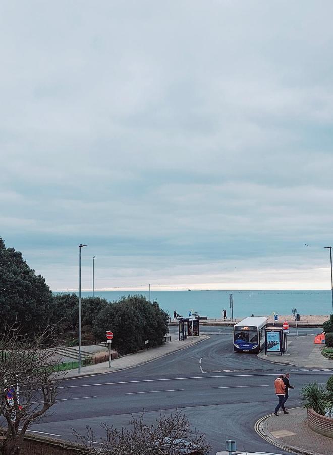 Inn By The Sea, Portsmouth, Parking Ev 22Kw Available Exterior photo
