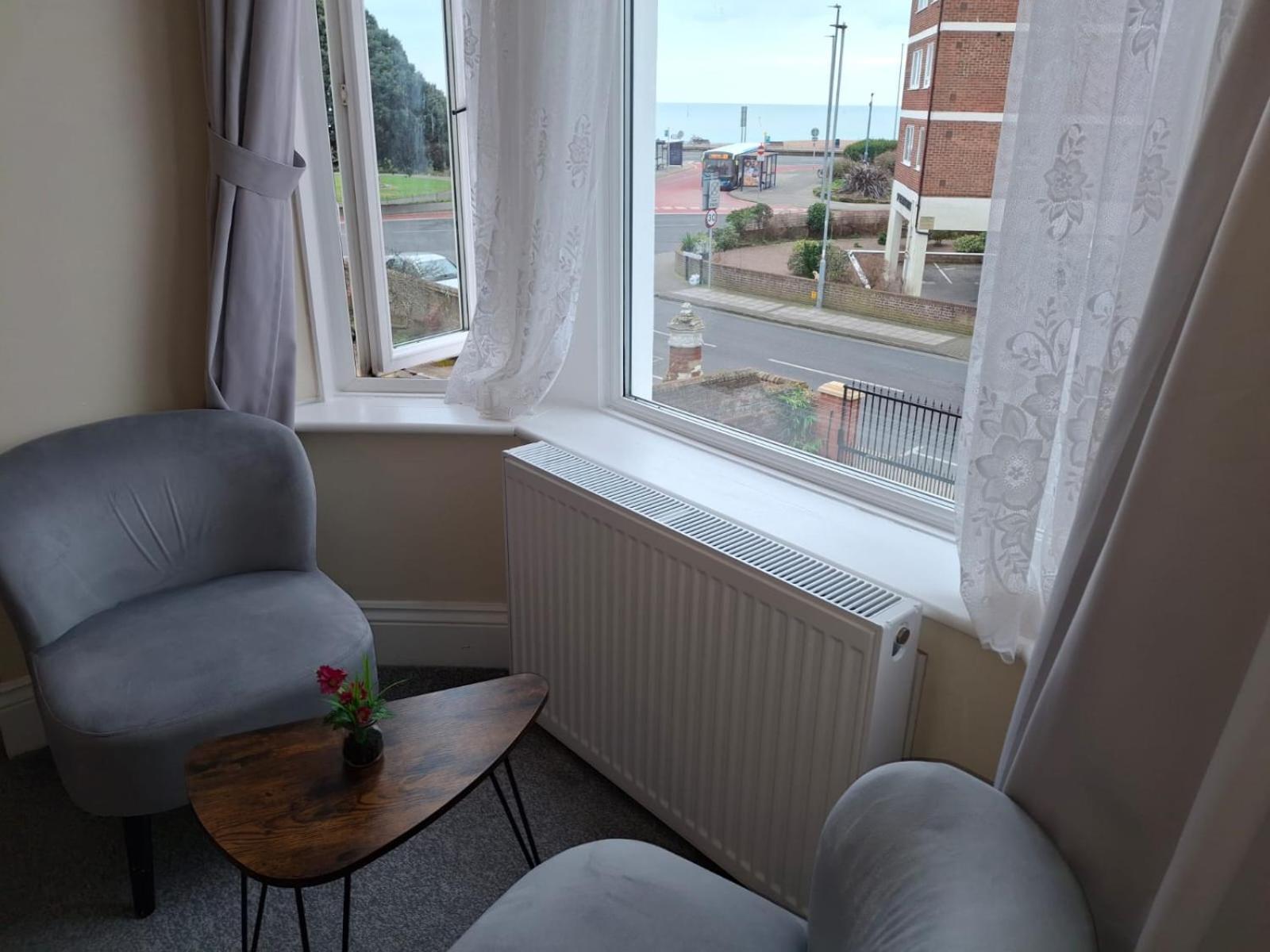 Inn By The Sea, Portsmouth, Parking Ev 22Kw Available Exterior photo